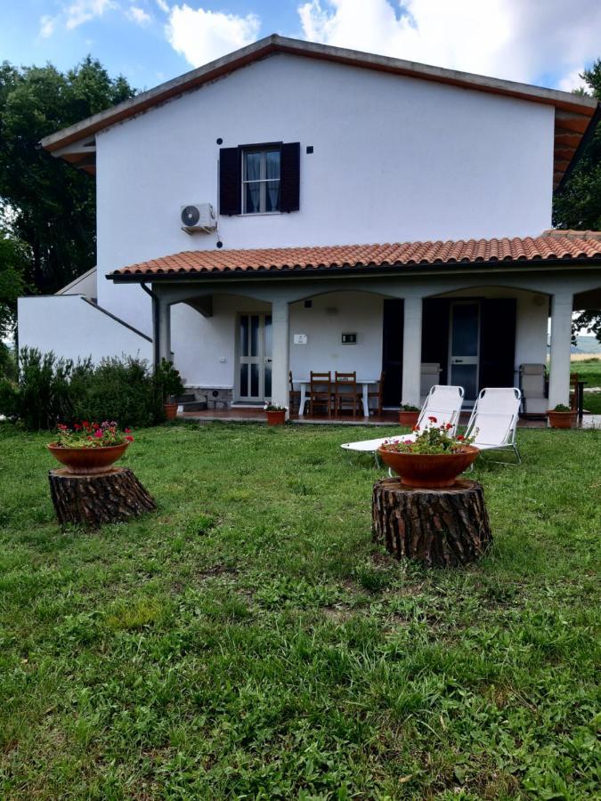Agriturismo Uliveto Gretacci 蒙特马拉诺 外观 照片