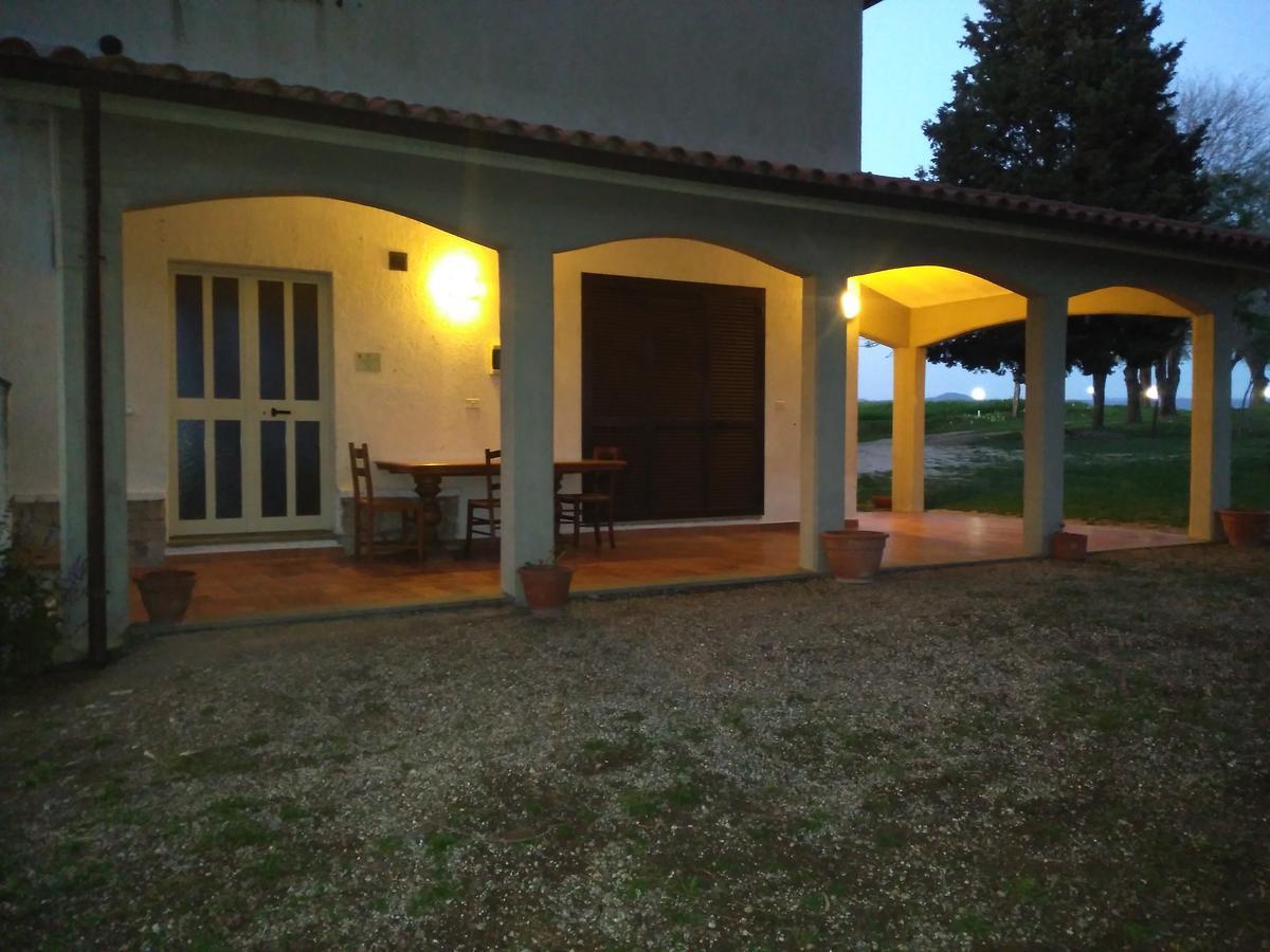 Agriturismo Uliveto Gretacci 蒙特马拉诺 外观 照片